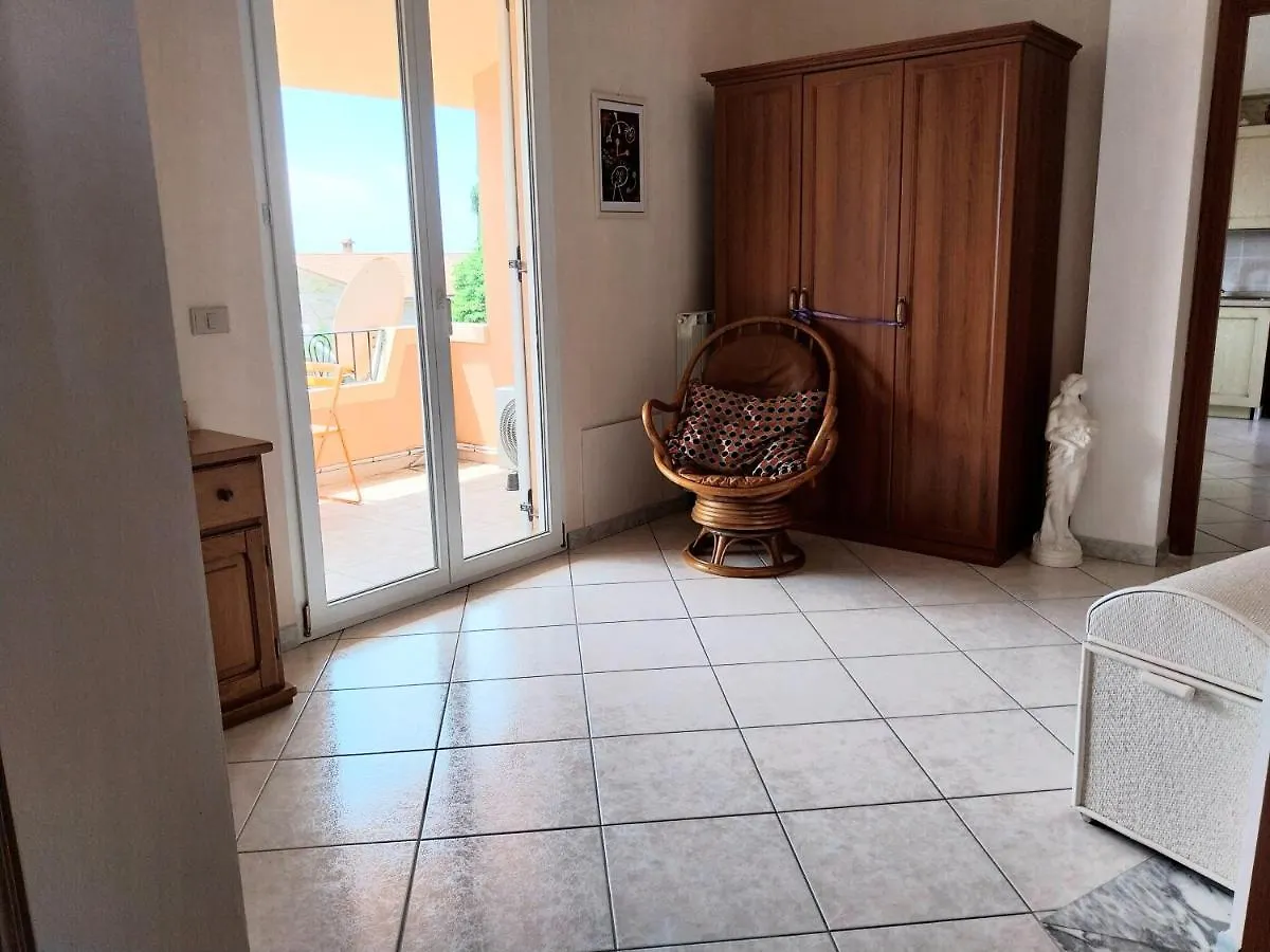 شقة Casa Da Dina Suni إيطاليا